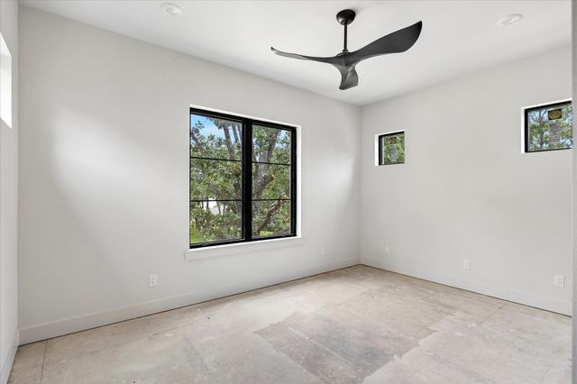 413 Live Oak Drive, Colleyville, TX 76034