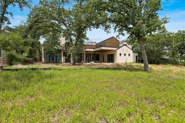 413 Live Oak Drive, Colleyville, TX 76034