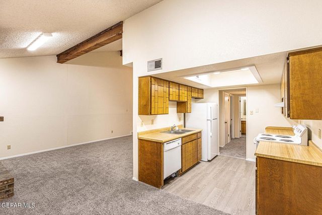 2008 AMY SUE Drive B, El Paso, TX 79936