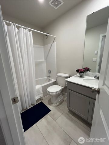 221 NE Belfair Station Drive, Belfair, WA 98528