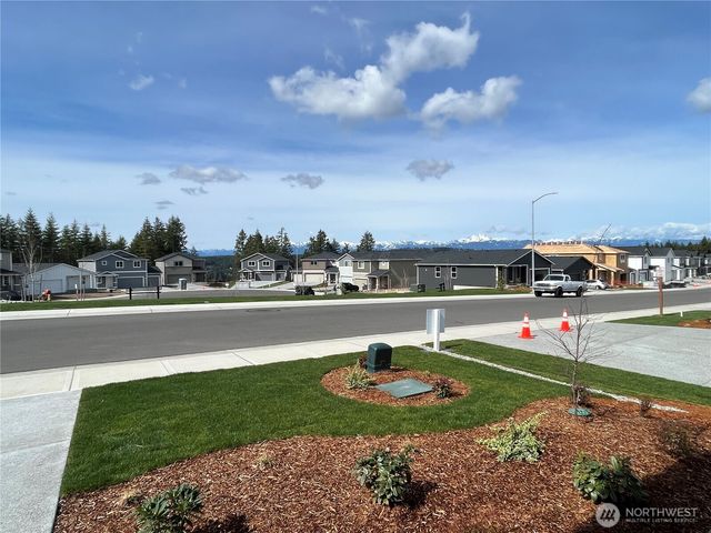 221 NE Belfair Station Drive, Belfair, WA 98528