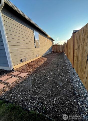 221 NE Belfair Station Drive, Belfair, WA 98528
