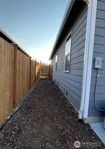 221 NE Belfair Station Drive, Belfair, WA 98528