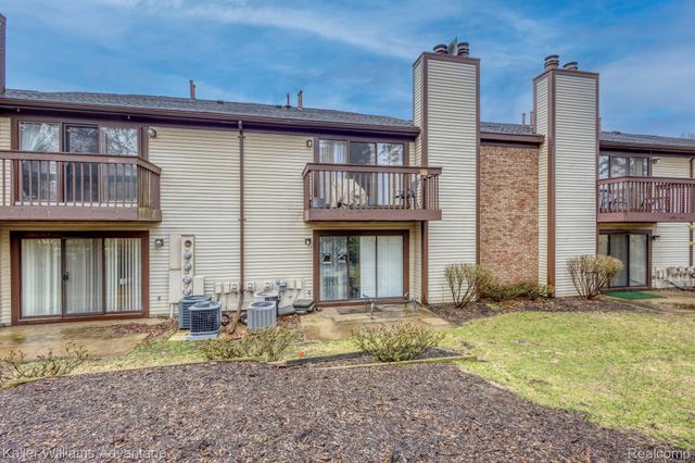 24285 Evergreen Road, Southfield, MI 48075