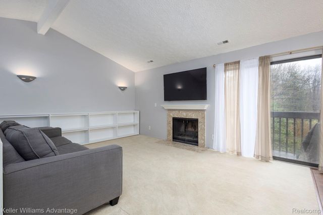 24285 Evergreen Road, Southfield, MI 48075