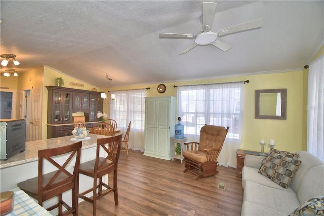 251 PATTERSON ROAD B26, Haines City, FL 33844