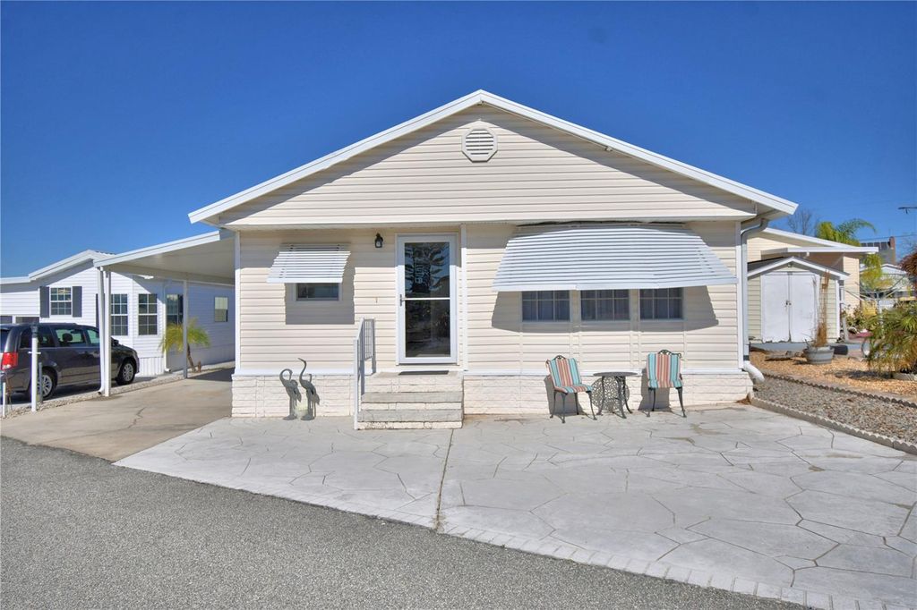 251 PATTERSON ROAD B26, Haines City, FL 33844