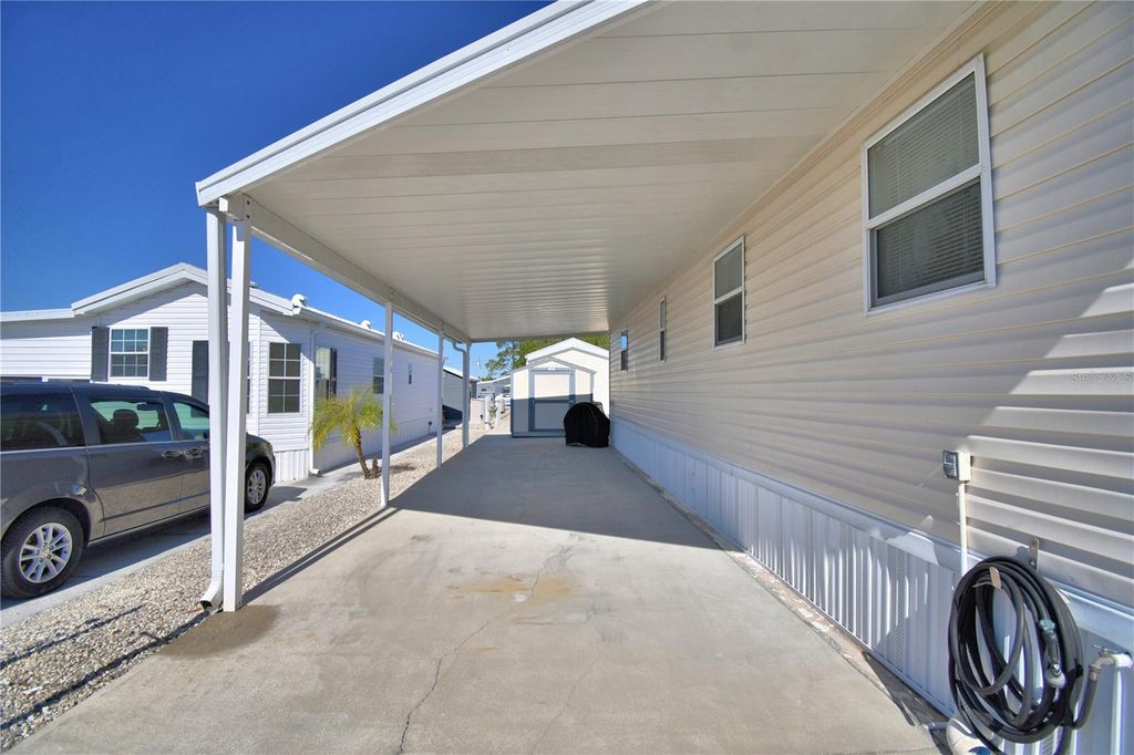 Image 3 of property listing at 251 PATTERSON ROAD B26, Haines City, FL 33844