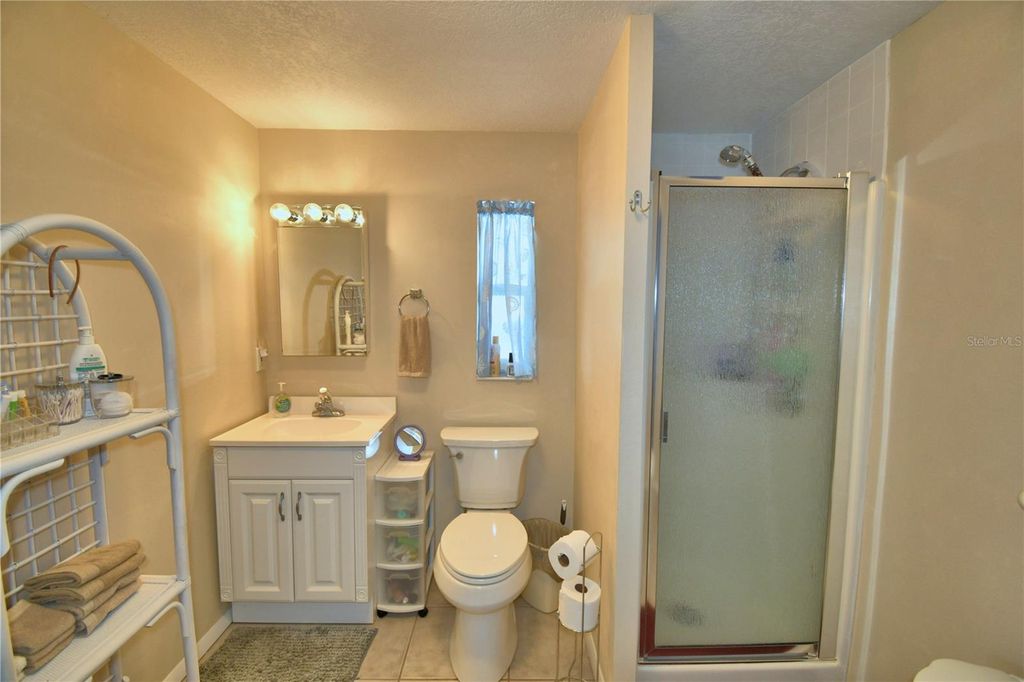 Image 10 of property listing at 251 PATTERSON ROAD B26, Haines City, FL 33844