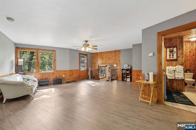 921 Tulip Trail, Newton, NJ 07860