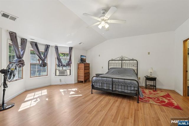 921 Tulip Trail, Newton, NJ 07860