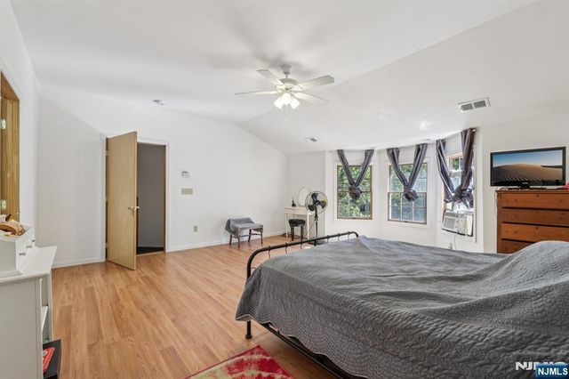 921 Tulip Trail, Newton, NJ 07860