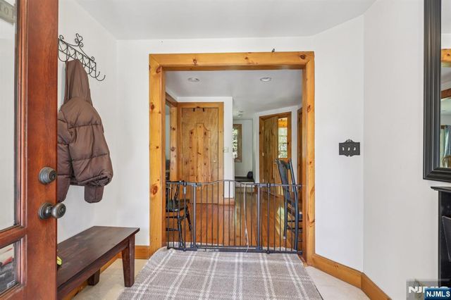 921 Tulip Trail, Newton, NJ 07860