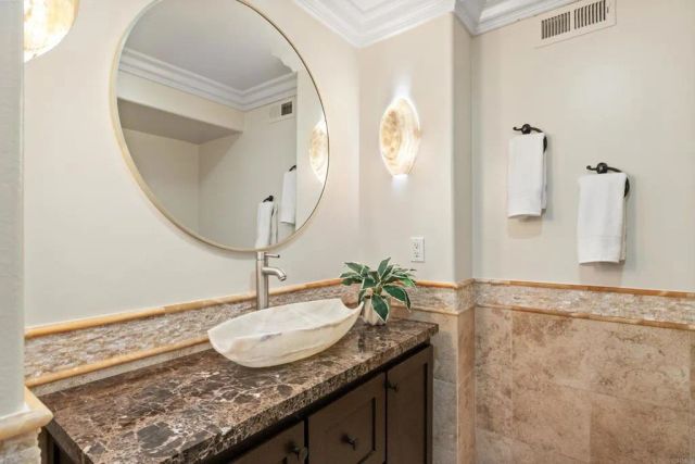 5451 Harvest Run Drive, San Diego, CA 92130