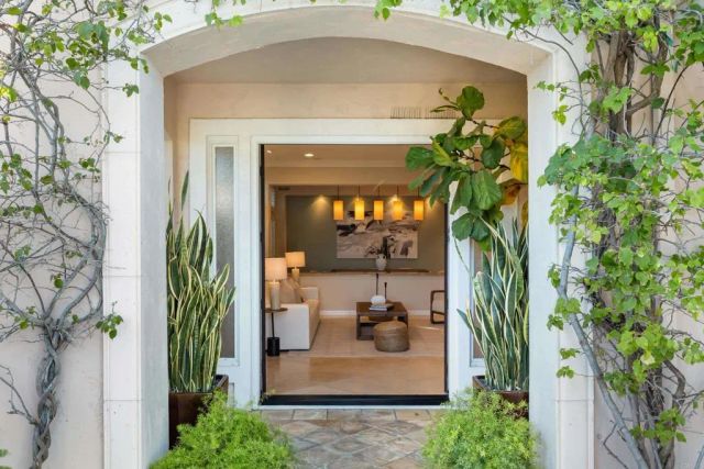 5451 Harvest Run Drive, San Diego, CA 92130