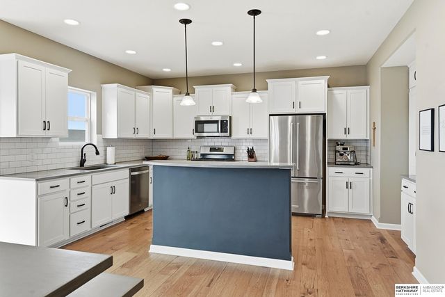 20915 Fowler Avenue, Elkhorn, NE 68022