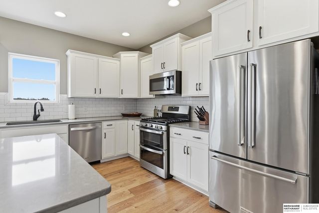 20915 Fowler Avenue, Elkhorn, NE 68022