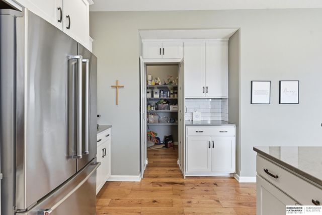 20915 Fowler Avenue, Elkhorn, NE 68022