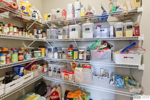 20915 Fowler Avenue, Elkhorn, NE 68022