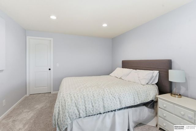 20915 Fowler Avenue, Elkhorn, NE 68022