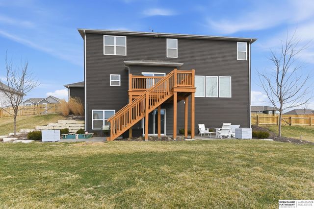 20915 Fowler Avenue, Elkhorn, NE 68022