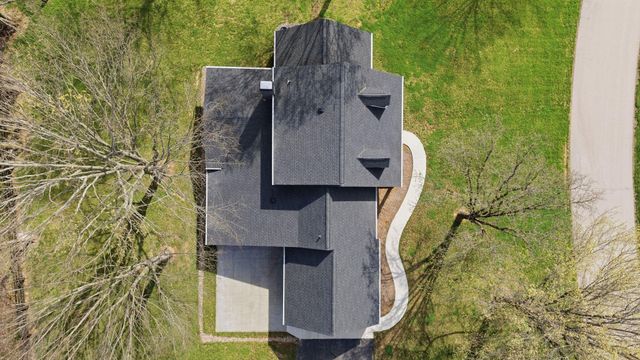 960 Inverness Road, Frankfort, KY 40601