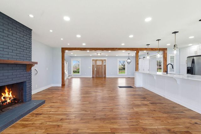 960 Inverness Road, Frankfort, KY 40601