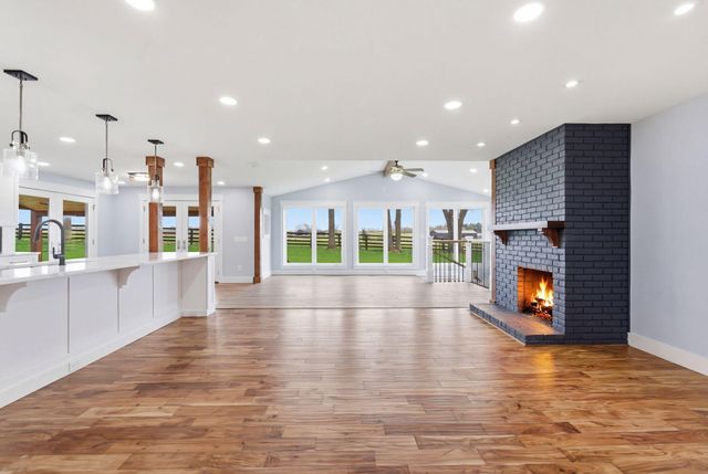 960 Inverness Road, Frankfort, KY 40601