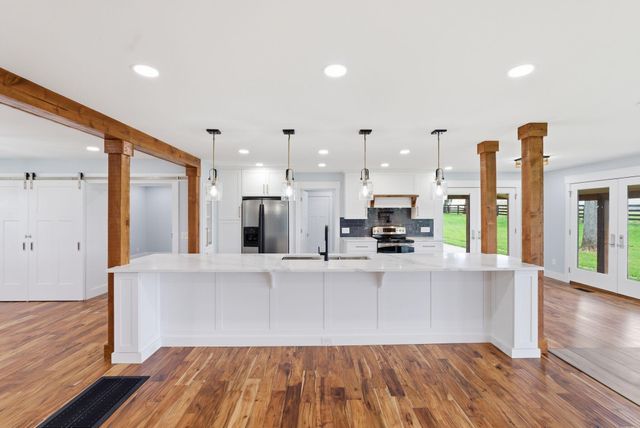 960 Inverness Road, Frankfort, KY 40601