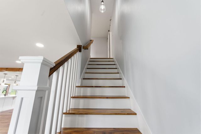 960 Inverness Road, Frankfort, KY 40601
