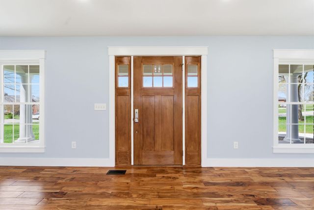960 Inverness Road, Frankfort, KY 40601