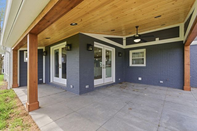 960 Inverness Road, Frankfort, KY 40601