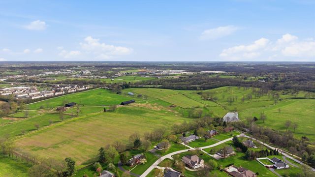 960 Inverness Road, Frankfort, KY 40601