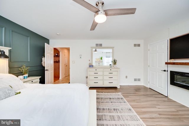 500 MOHNS HILL RD, Reinholds, PA 17569