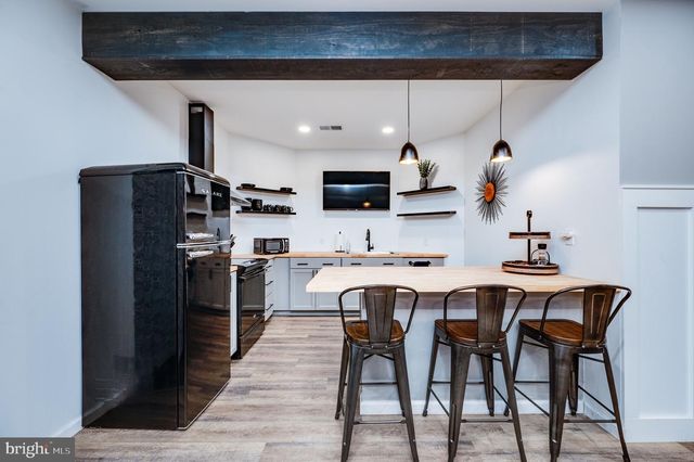 500 MOHNS HILL RD, Reinholds, PA 17569