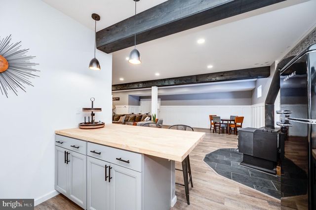 500 MOHNS HILL RD, Reinholds, PA 17569