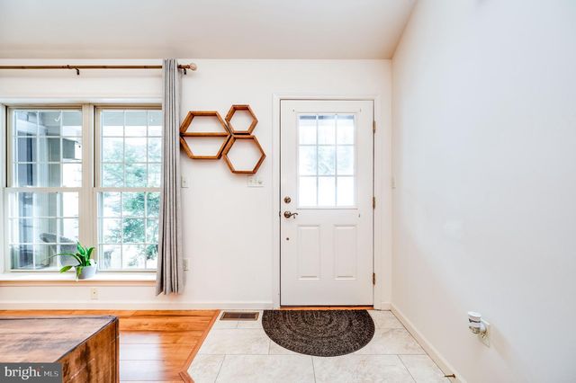 500 MOHNS HILL RD, Reinholds, PA 17569