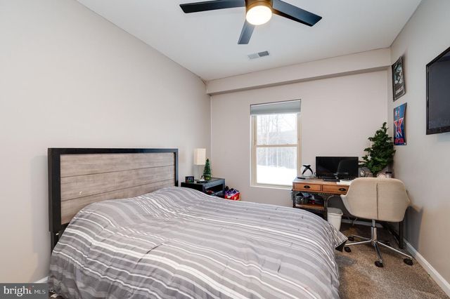 500 MOHNS HILL RD, Reinholds, PA 17569