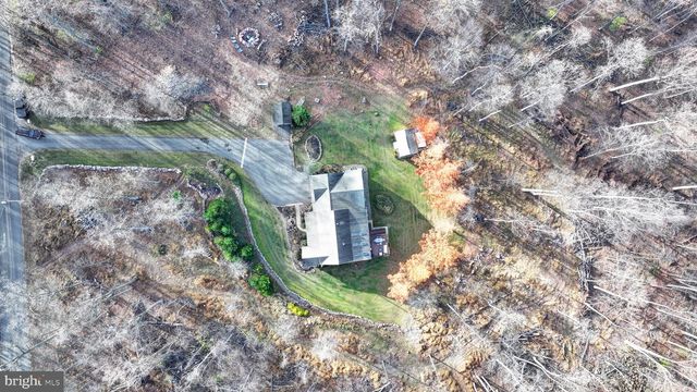 500 MOHNS HILL RD, Reinholds, PA 17569