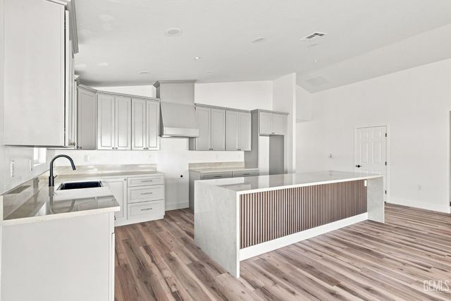 2109 Mahoney Street, Bakersfield, CA 93307