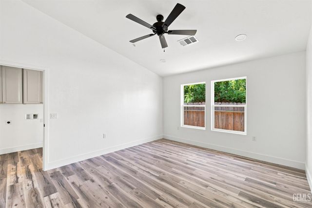 2109 Mahoney Street, Bakersfield, CA 93307