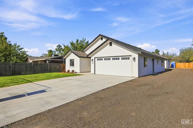 2109 Mahoney Street, Bakersfield, CA 93307