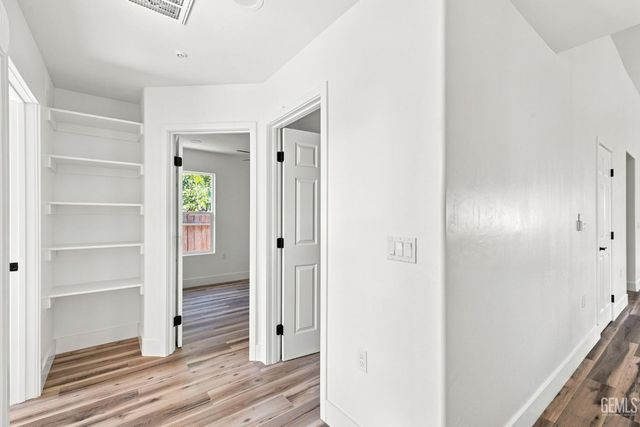2109 Mahoney Street, Bakersfield, CA 93307