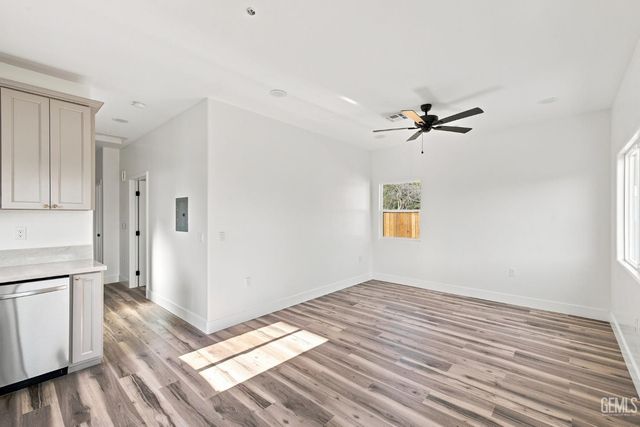 2109 Mahoney Street, Bakersfield, CA 93307