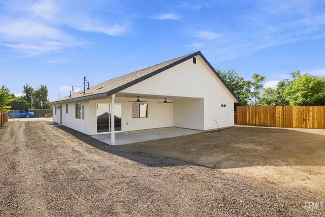 2109 Mahoney Street, Bakersfield, CA 93307