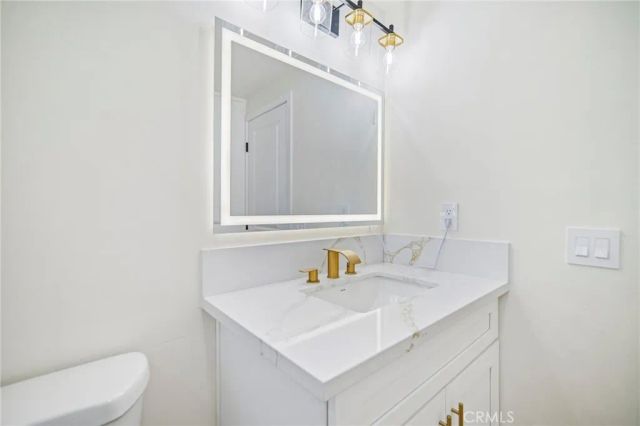 19259 Ludlow Street, Porter Ranch, CA 91326
