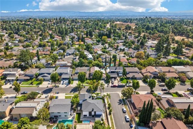 19259 Ludlow Street, Porter Ranch, CA 91326