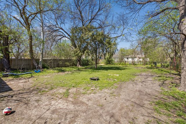 1004 Cordell Street, Denton, TX 76201