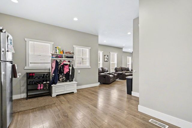 721 N 4th Street, Niles City, MI 49120