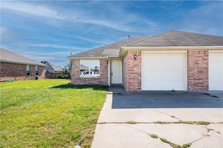 405 E Southern Trace Street, Rogers, AR 72758